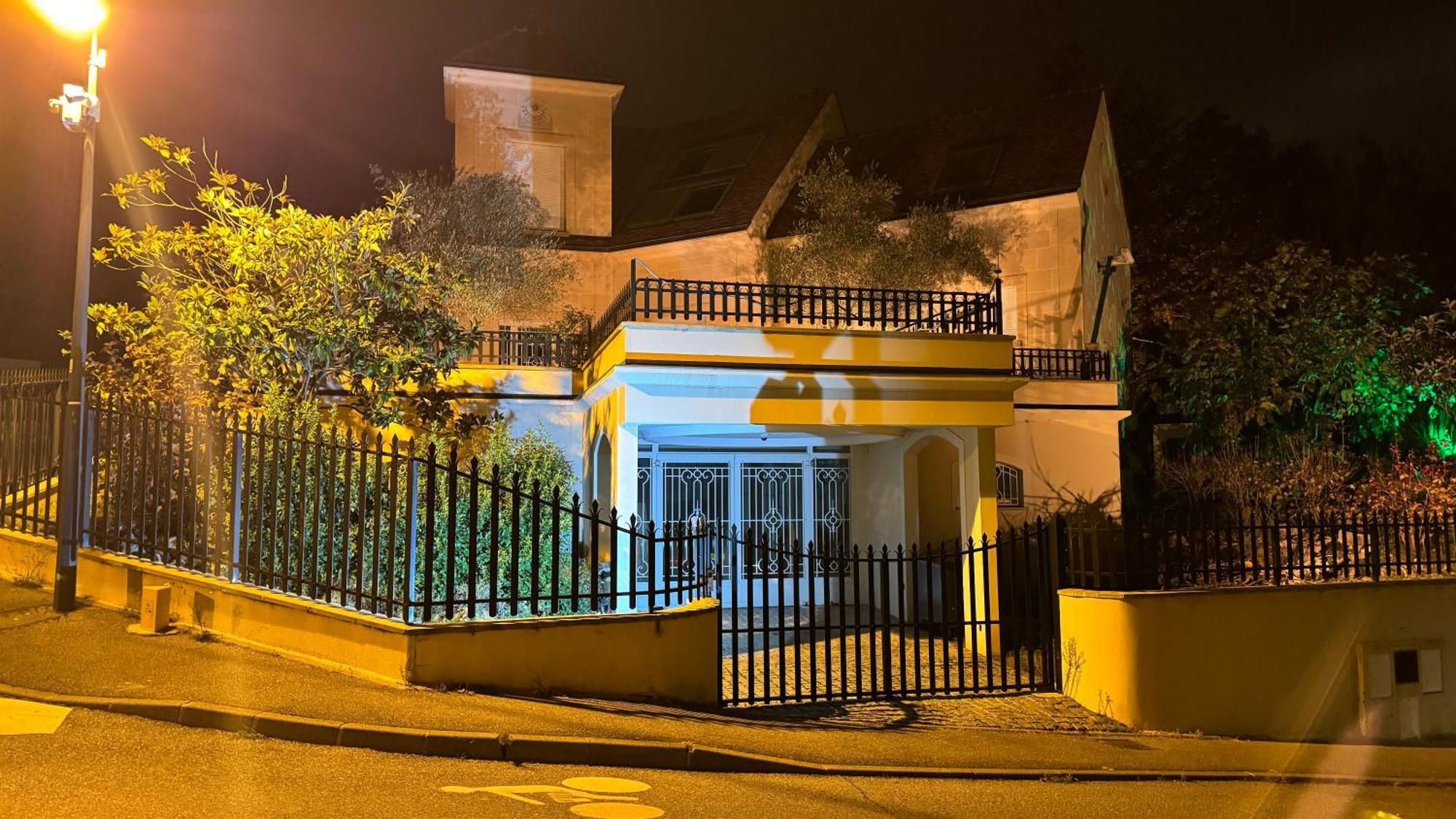Magnifique Maison Situee A 14 Km De La Tour Eiffel Иньи Экстерьер фото